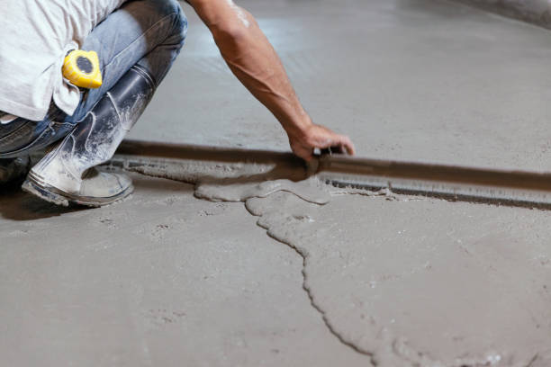Best Concrete Driveway Installation in Hlsboro, IL